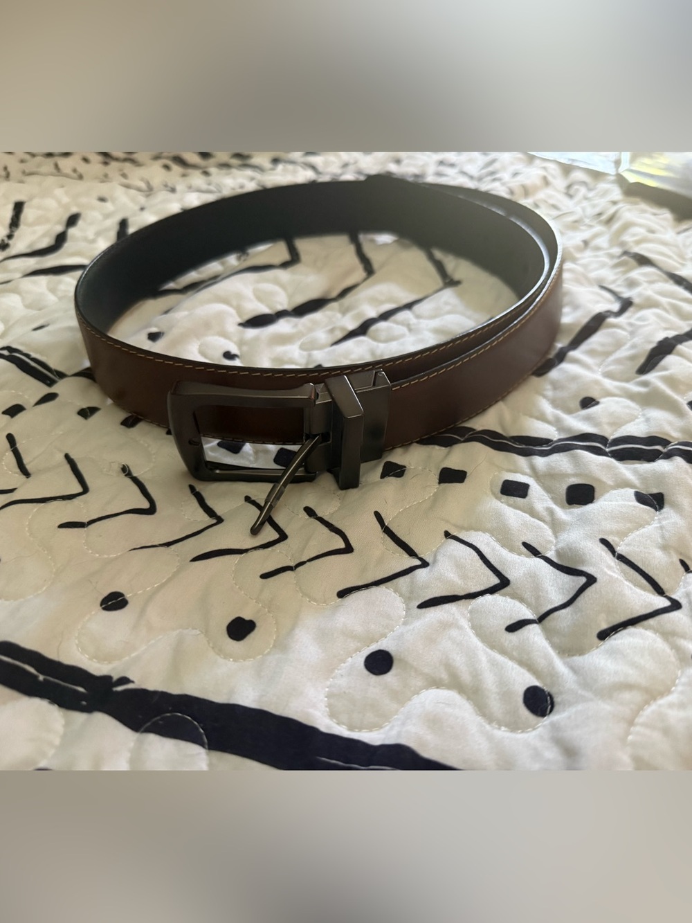 Rawlings Brown Leather Belt with Dark Metal Buckle